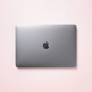 MacBook Air M1 Space Grey